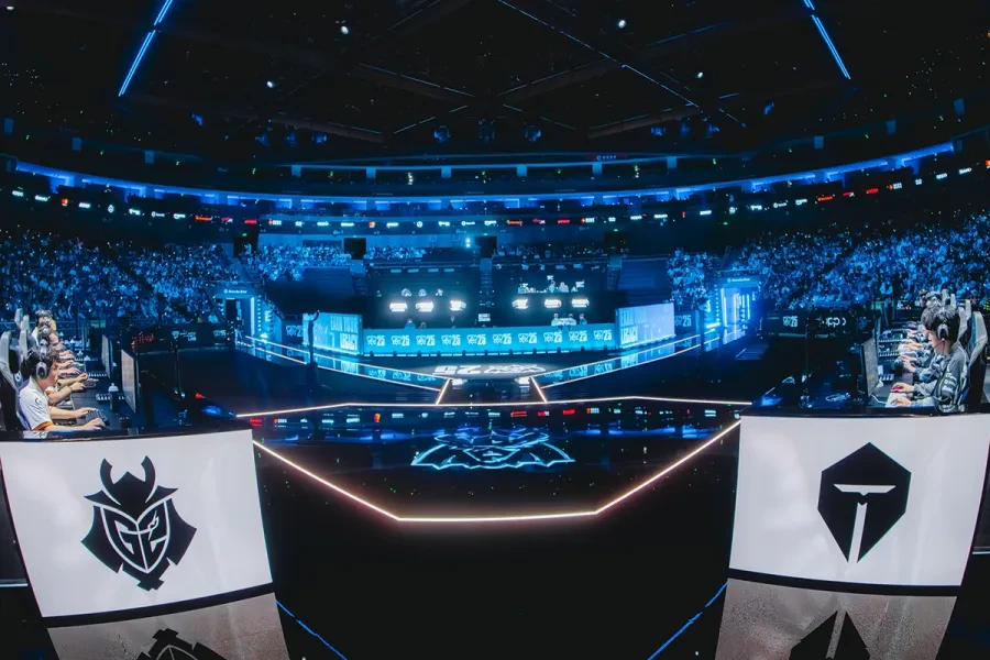 Top Esports выбила G2 Esports и вышла в полуфинал Worlds 2025