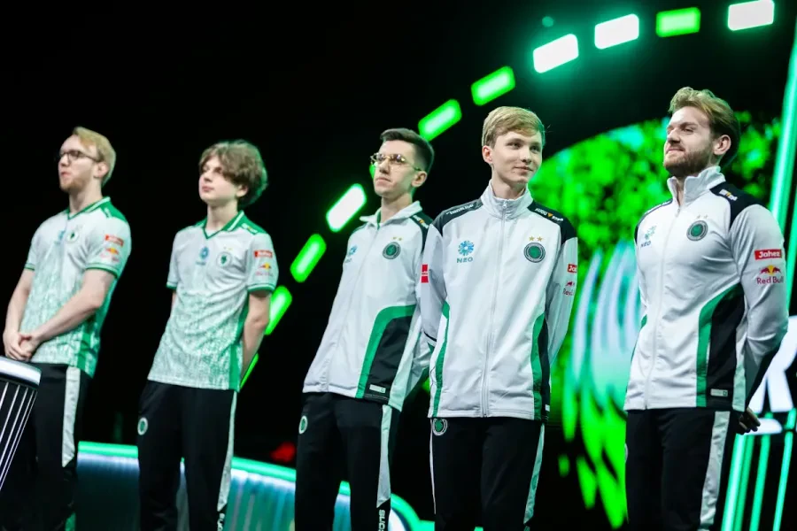 Falcons вышли в гранд-финал BLAST Rivals Season 2 и вновь встретятся с FURIA