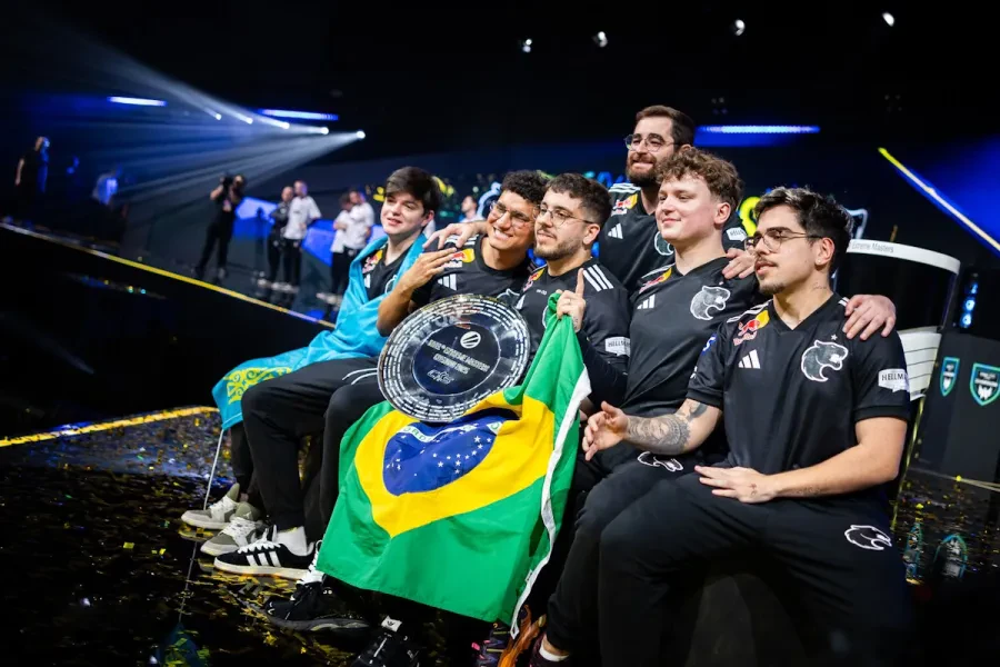 FURIA впервые в истории заняла первое место в рейтинге HLTV