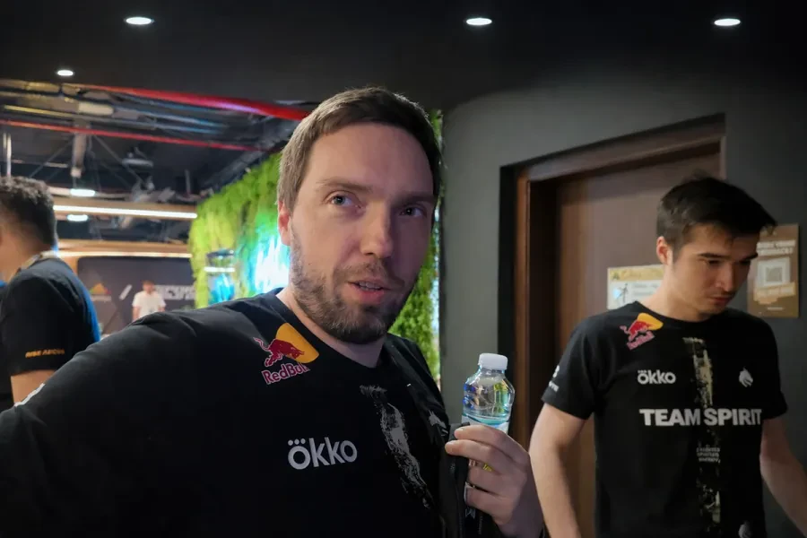 Korb3n пошутил об уходе в инактив вместе с Yatoro