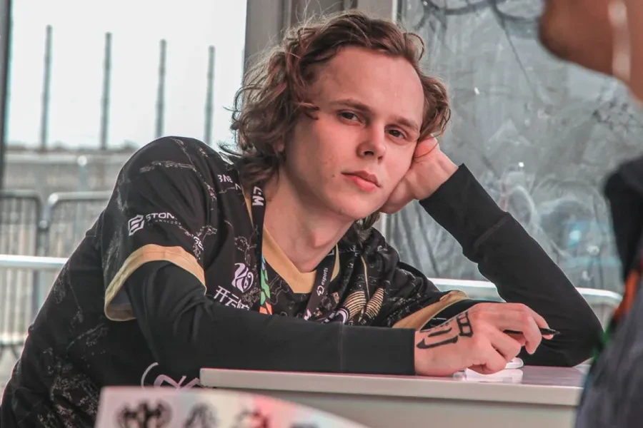 Dyrachyo перенёс операцию и не планирует в ближайшее время возвращаться в Dota 2