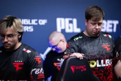 FaZe заняла последнее место на PGL Bucharest после поражения от Inner Circle