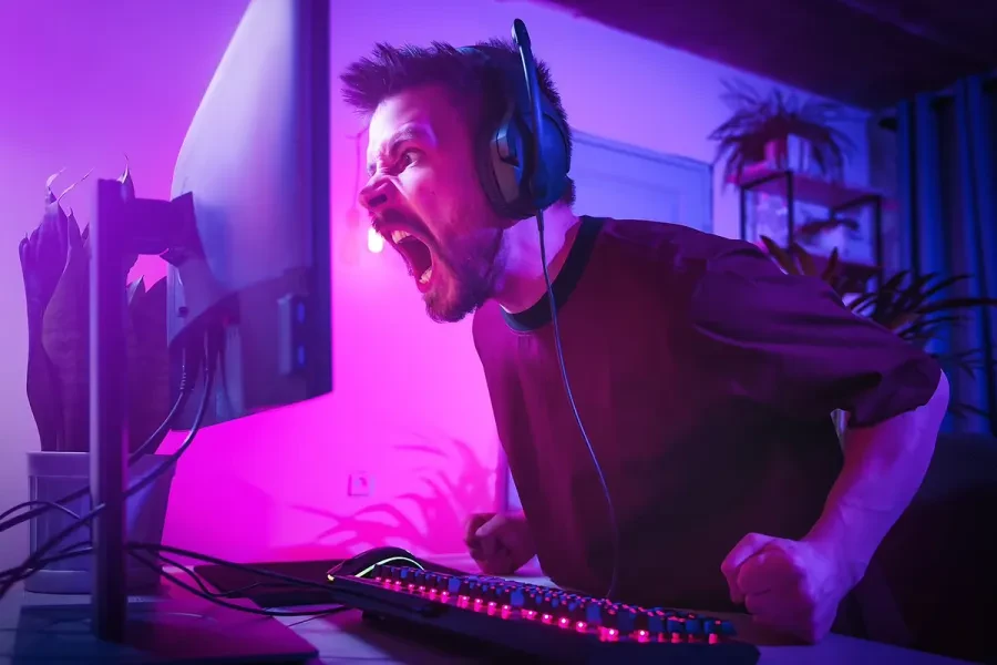 Исследование FACEIT: самые токсичные игроки в CS2 — 28-летние