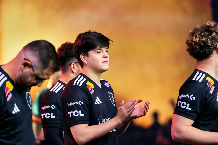 FURIA победила Aurora и вышла в четвертьфинал Esports World Cup
