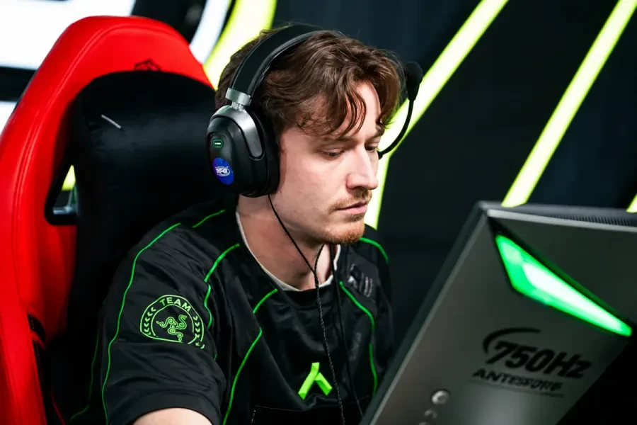 Alliance обыграла FaZe в стартовом матче FISSURE Playground 3