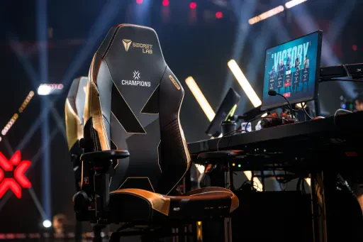 Riot Games попросила игроков VALORANT Champions Shanghai перейти на проводные мыши