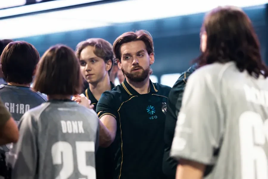Falcons сыграют со Spirit в главном четвертьфинале ESL Pro League Season 24