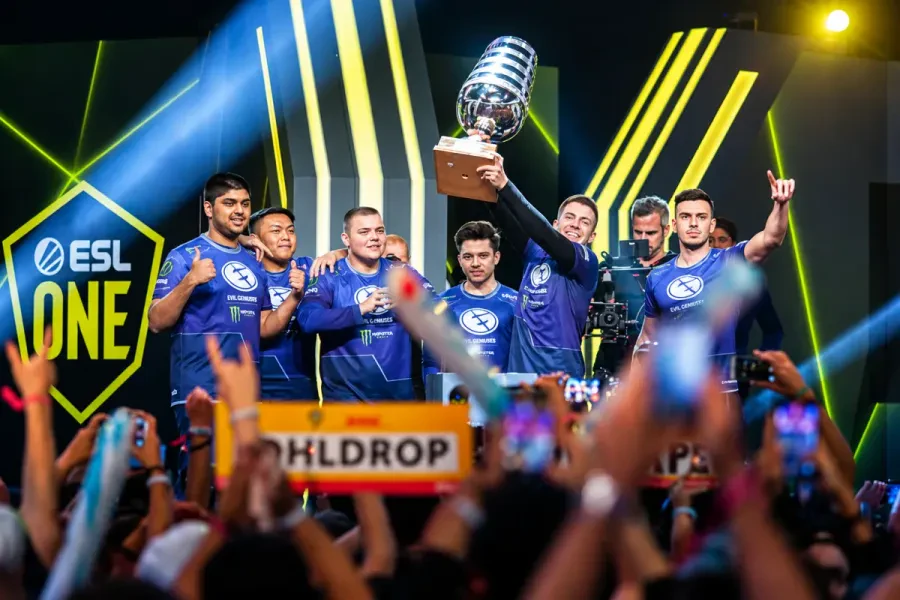 Evil Geniuses завершит работу 2 ноября 2026 года после более чем 25 лет в киберспорте