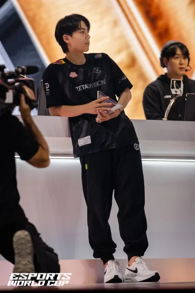 Фото FiNN - Ос Чжин