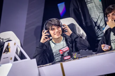 Фото Tienzy - Сидар Ментеше