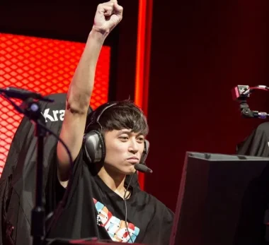 Фото Krapy - Ляо Сянь-тин