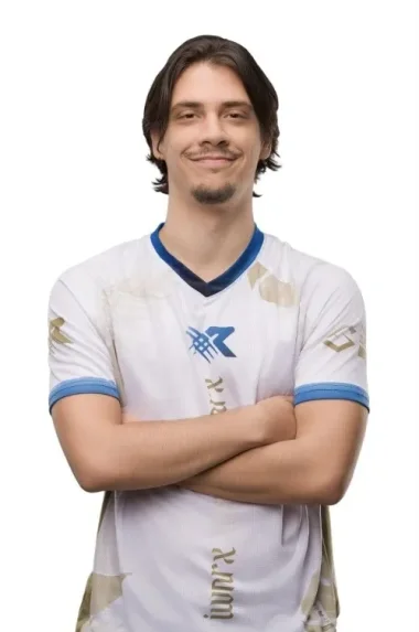 Фото Bluffist - Арал Караогланян