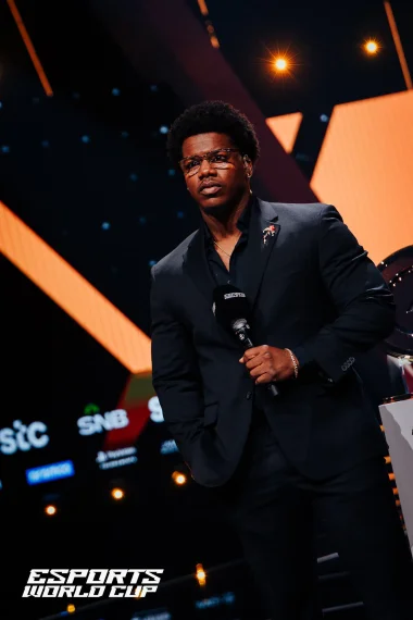 Фото RobTV - Роб Берни