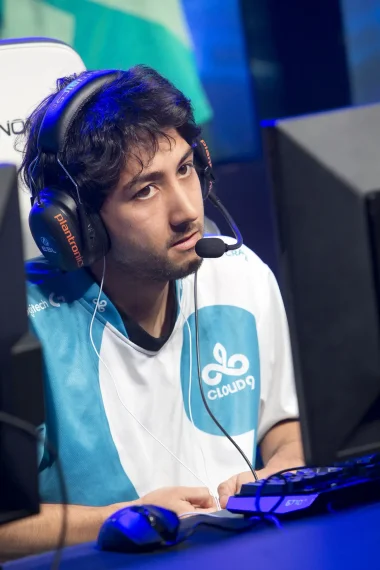 Фото k1pro - Кейван Итакура