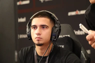 Фото MoDo - Мадалин Мирэа