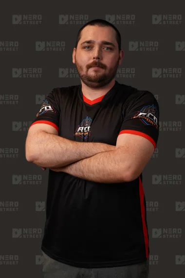 Фото Holliday - Джейкоб Сандрик