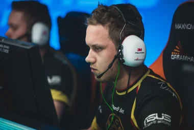 Фото tomsku - Роопе Симпанен