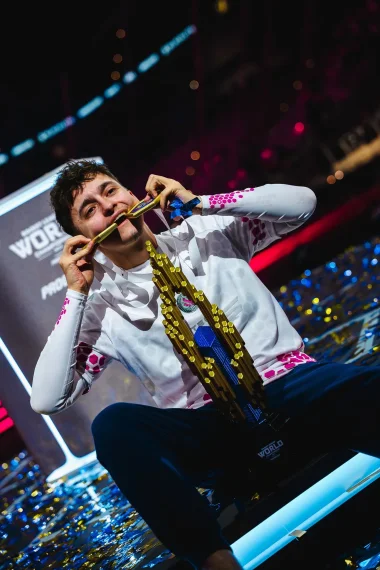 Фото ExoTiiK - Брис Бигьярд