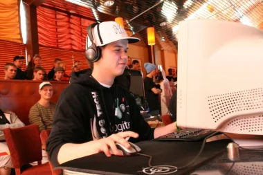 Фото plastE - Саму Аалто