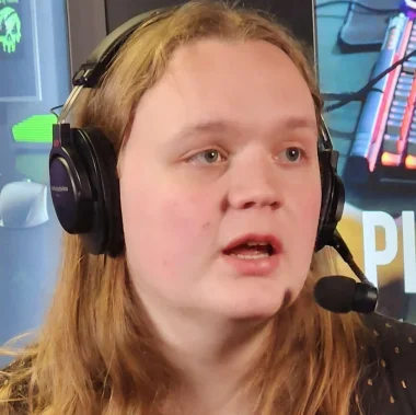 Фото KWing - Лена Броуч