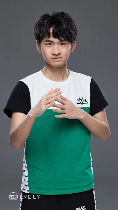 Фото QY - Лю Ханфан