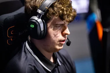 Фото oaly. - Оле ван Дорн