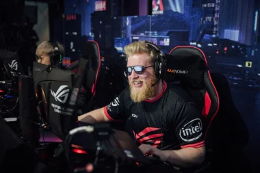 Фото fl0m - Эрик Флом