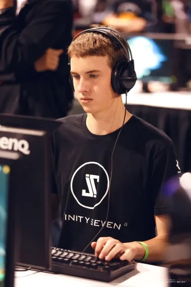 Фото Sanddbox - Райан Кемпер