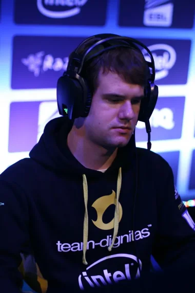 Фото L0cust - Patrick Miller