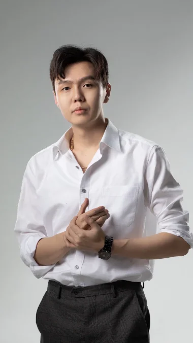 Фото Wise - Гомбосурен Билегт