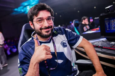 Фото Snoodyboo - Баллу Антарес Марроне