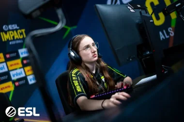 Фото aiM - Миа Купер