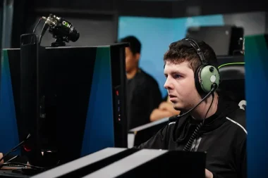 Фото buds - Кейси МакИлвейн