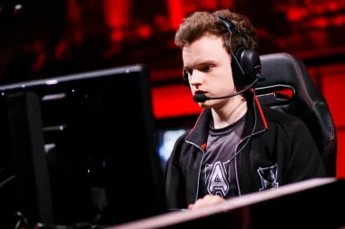 Фото Tabzz - Эрик ван Хелверт