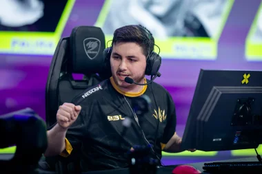 Фото pAura - Мелих Карадуран