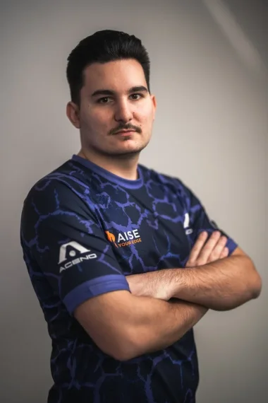 Фото KILYAKAi - Ардин Лисич