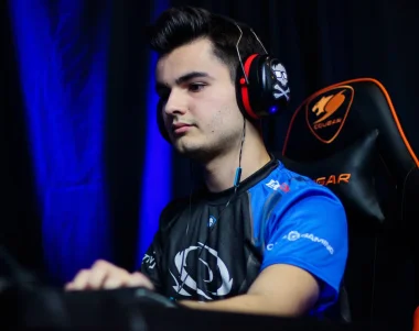 Фото Epic - Алекс Дамиан