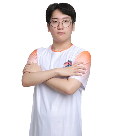 Фото WoochaN - Ли Учан