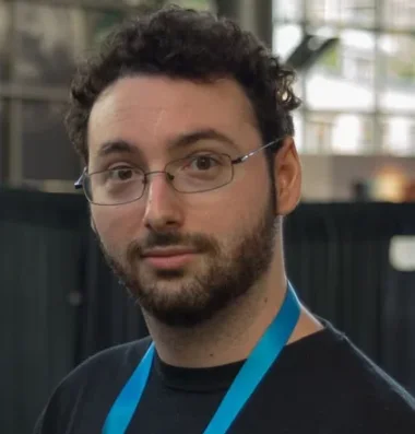 Фото SUNSfan - Шеннон Скоттен