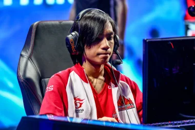 Фото WarL0cK - Пават Ампапорн