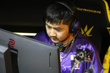 Фото qz - У Цюаньцин