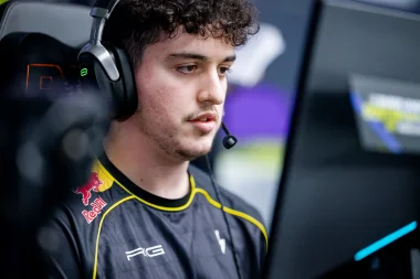 Фото gus - Ангус Холл