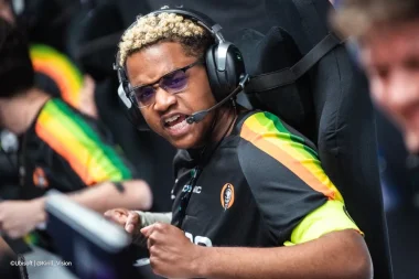 Фото iconic - Дэвид Ифидон