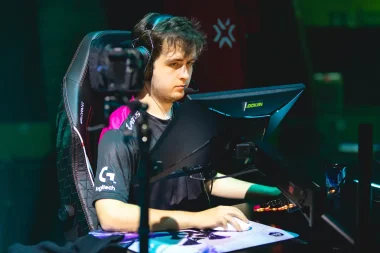 Фото axeddy - Карлос Альберто