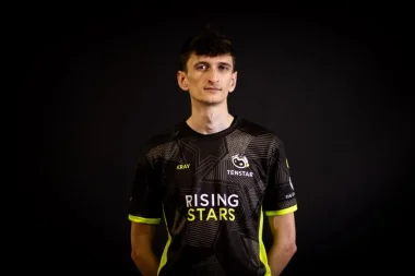 Фото KRAY - Калум Найт