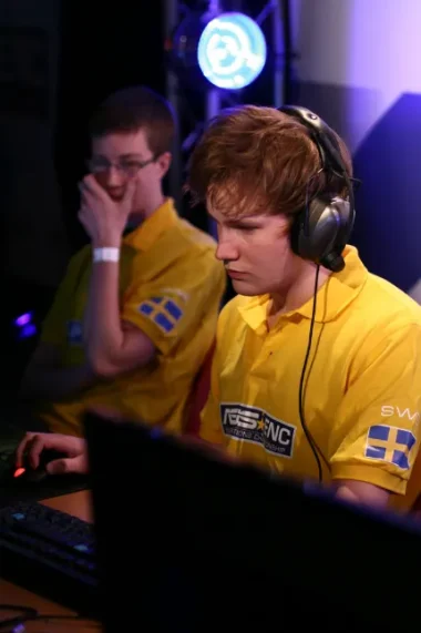 Фото EfFeCt - Арильд Брамлер