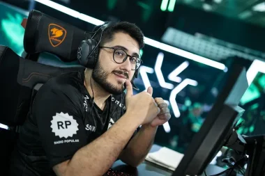 Фото Addicted - Эдуардо Торрес