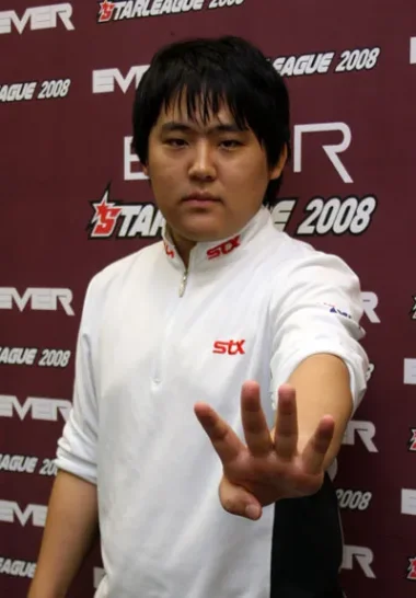 Фото July - Сон Джун Пак