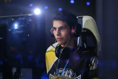 Фото Mandy - Леонардо Гварда