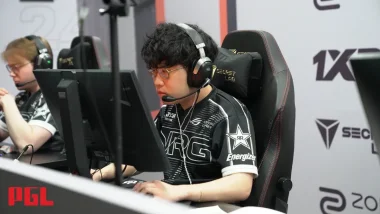 Фото oSee - Джошуа Оум